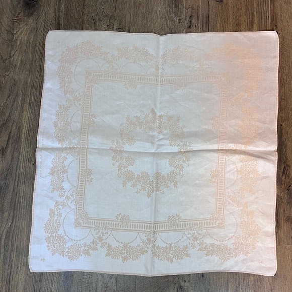 VNTG Set of 4 Irish Made Linen Damask Cloth Handkerchief / Napkins - Picture 3 of 5